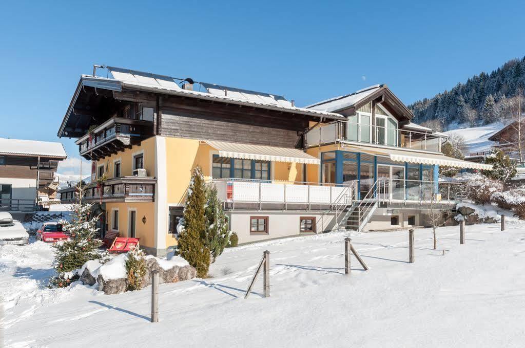 Haus Katharina, Summercard Included カプルーン エクステリア 写真