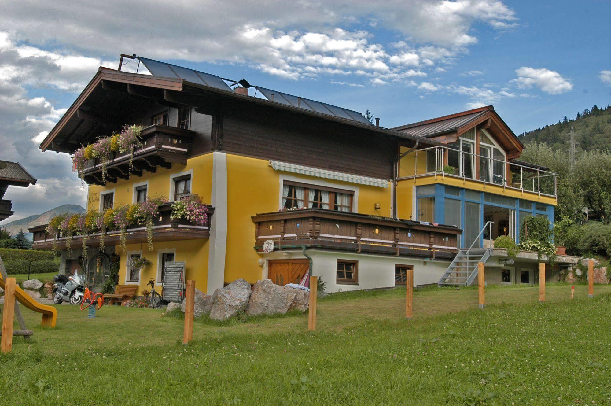 Haus Katharina, Summercard Included カプルーン エクステリア 写真